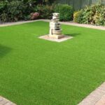 How to Choose the Best Fake Grass for Your Yard